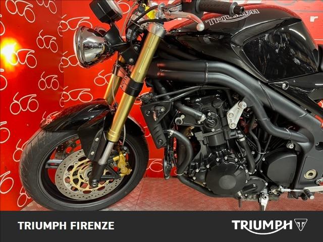 TRIUMPH Speed Triple 1050 